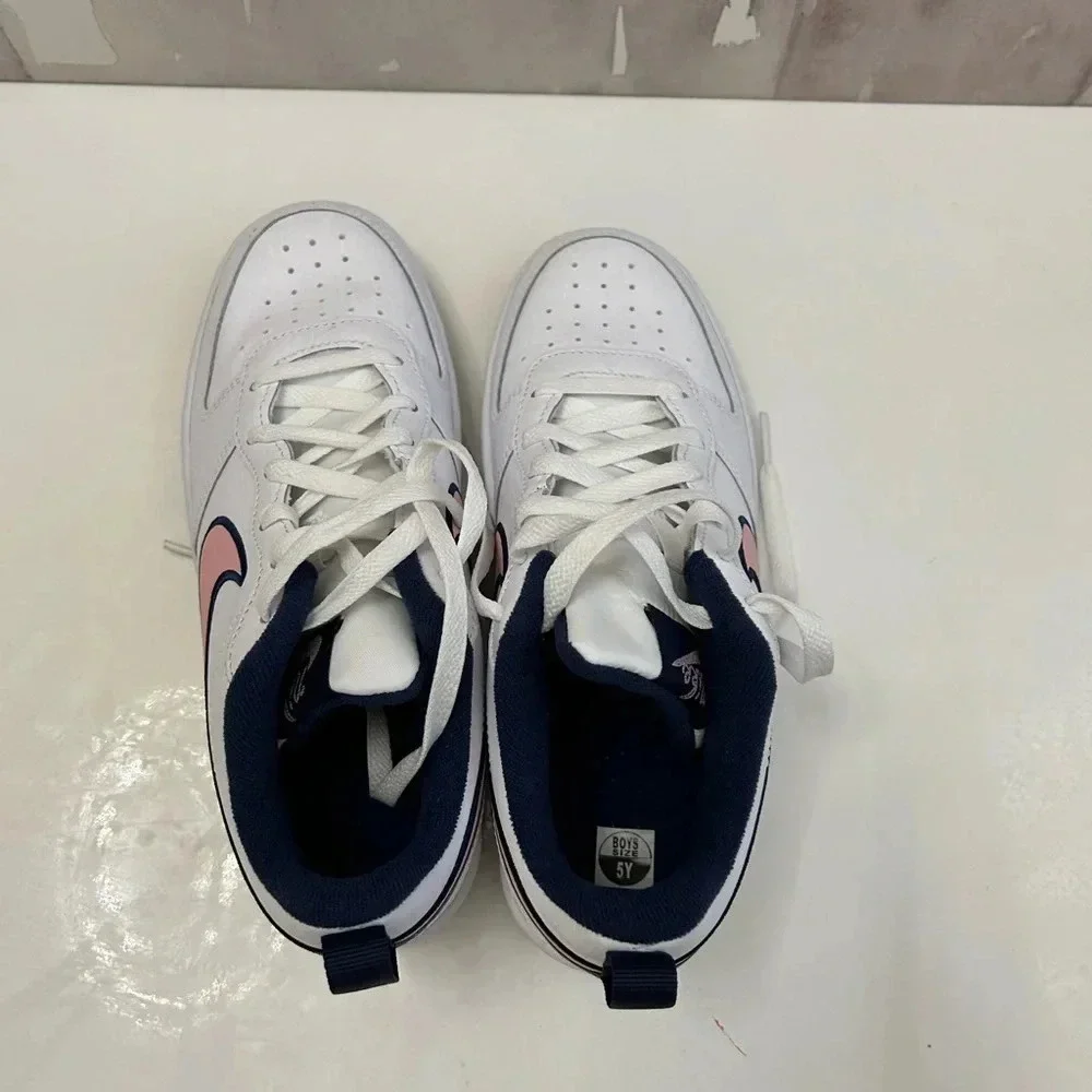 ! NIKE ~ Kids' Court Borough 2 Low Top Sneaker Big Kid (NWT)